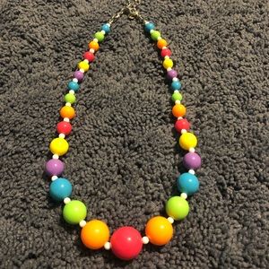 Multicolored pearl necklace